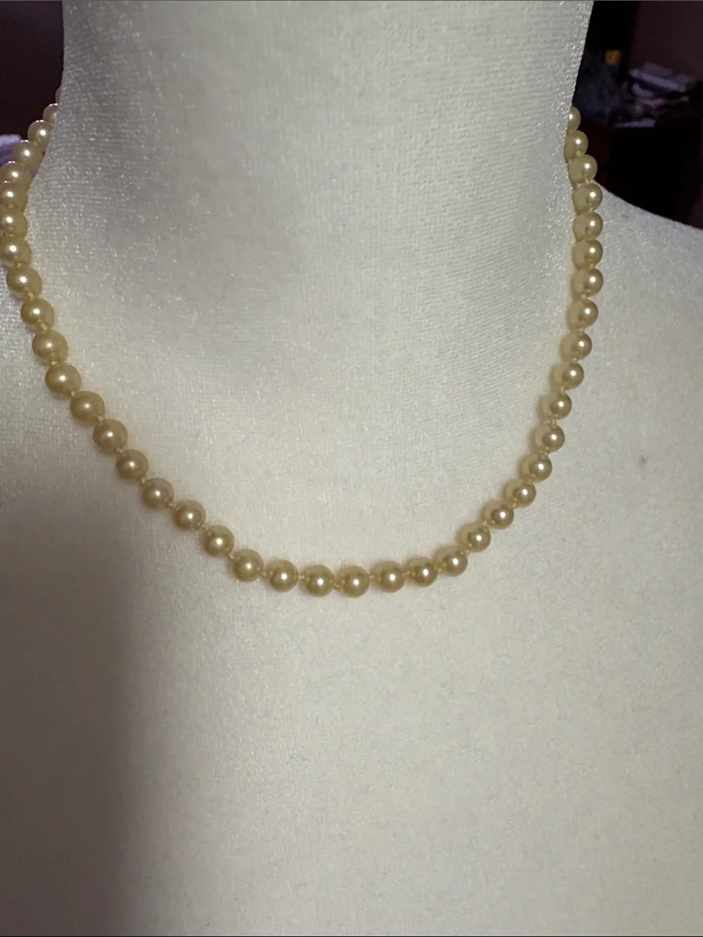 8” Faux Pearl Necklace